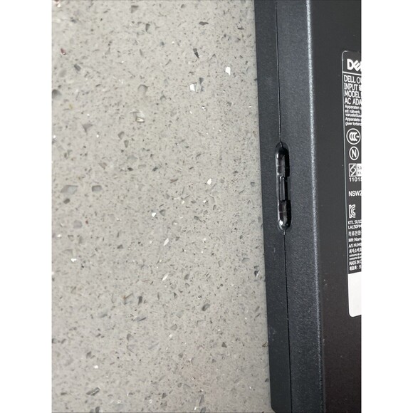 Dell D6000 Universal  Docking Station - Black - W/ 130W Power Adapter - Picture 7 of 10